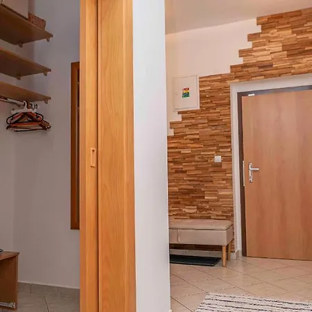 Castle View With Free Parking * براتسيلافا