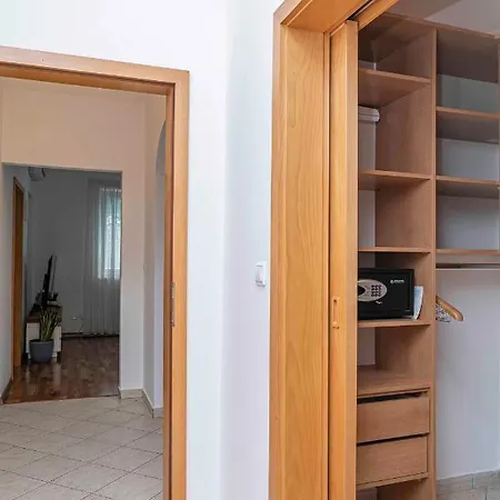 Castle View With Free Parking * براتسيلافا