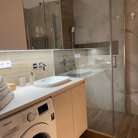 Castle View With Free Parking Lägenhet Bratislava